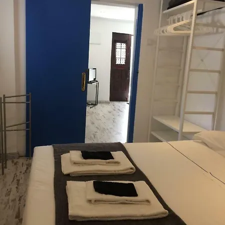 Carolina Apartment